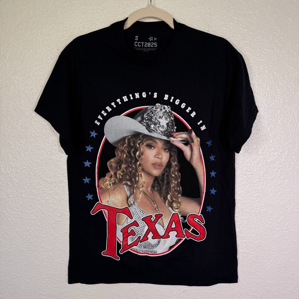 Beyonce Cowboy Carter Tour Shirt Small Everythings Bigger in Texas Houston Merch